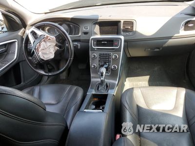 Zdjęcie 8 z 12 samochodu: 2016 VOLVO V60 CROSS COUNTRY PREMIER VIN:YV4612HK1G1003225 - miniatura