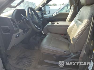 Zdjęcie 7 z 13 samochodu: 2019 FORD F350 SUPER DUTY VIN:1FTRF3BT1KEE06907 - miniatura