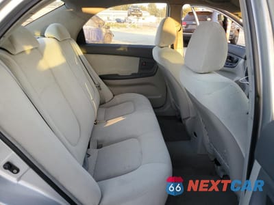 Zdjęcie 10 z 12 samochodu: 2006 KIA SPECTRA LX VIN:KNAFE122365310796 - miniatura