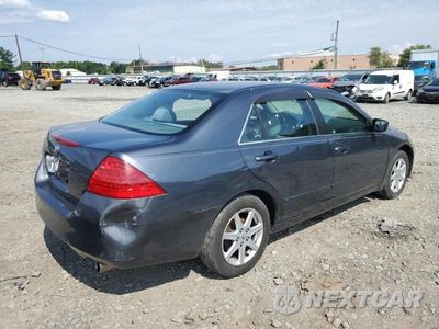 Trzecie zdjęcie samochodu z tyłu: 2007 HONDA ACCORD SE VIN:1HGCM56397A194176 - miniatura