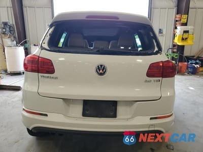 Zdjęcie 6 z 13 samochodu: 2015 VOLKSWAGEN TIGUAN S VIN:WVGAV7AX5FW015900 - miniatura