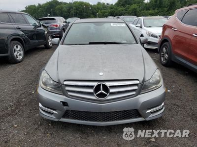 Piąte zdjęcie samochodu w środku: 2012 MERCEDES-BENZ C 250 VIN:WDDGF4HB4CA634054 - miniatura