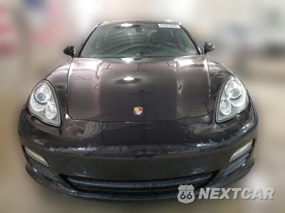 Piąte zdjęcie samochodu w środku: 2013 PORSCHE PANAMERA 2 VIN:WP0AA2A75DL011623 - miniatura