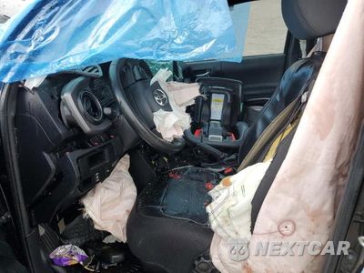 Zdjęcie 7 z 12 samochodu: 2016 TOYOTA TACOMA DOUBLE CAB VIN:5TFCZ5AN1GX027221 - miniatura