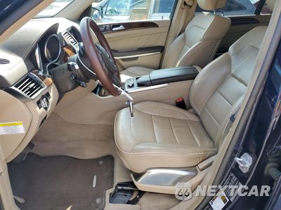 Zdjęcie 7 z 15 samochodu: 2013 MERCEDES-BENZ GL 550 4MATIC VIN:4JGDF7DE6DA246738 - miniatura