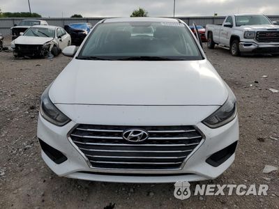 Piąte zdjęcie samochodu w środku: 2019 HYUNDAI ACCENT SE VIN:3KPC24A31KE063903 - miniatura