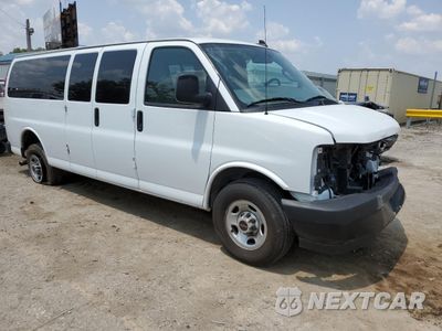 Czwarte zdjęcie samochodu z boku: 2023 GMC SAVANA G3500 LS VIN:1GJZ7NFP0P1149302 - miniatura