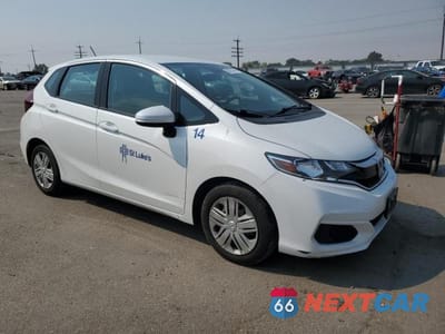 Czwarte zdjęcie samochodu z boku: 2019 HONDA FIT LX VIN:3HGGK5H48KM731029 - miniatura