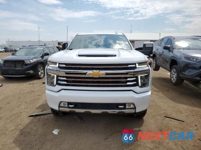 Piąte zdjęcie samochodu w środku: 2022 CHEVROLET SILVERADO K3500 HIGH COUNTRY VIN:1GC4YVEY5NF260209 - miniatura