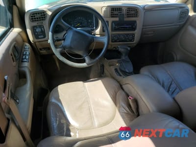 Zdjęcie 8 z 15 samochodu: 1999 GMC JIMMY VIN:1GKCS13W8X2516655 - miniatura