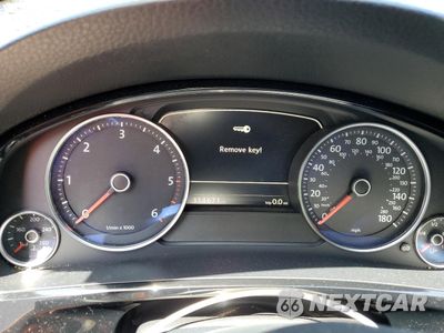 Zdjęcie 8 z 10 samochodu: 2014 VOLKSWAGEN TOUAREG V6 TDI VIN:WVGEP9BP4ED010414 - miniatura