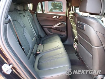 Zdjęcie 10 z 12 samochodu: 2023 BMW X6 XDRIVE40I VIN:5UXCY6C05P9P71983 - miniatura