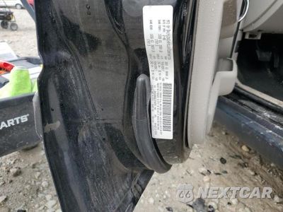 Zdjęcie 23 z 24 samochodu: 2006 JEEP COMMANDER LIMITED VIN:1J8HG58NX6C189462 - miniatura