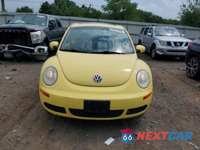 Piąte zdjęcie samochodu w środku: 2008 VOLKSWAGEN NEW BEETLE S VIN:3VWRG31C28M517769 - miniatura