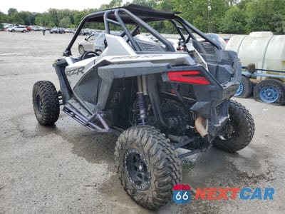 Trzecie zdjęcie samochodu z tyłu: 2021 POLARIS RZR PRO XP SPORT ROCKFORD FOSGATE LE VIN:3NSRAF923MG615220 - miniatura