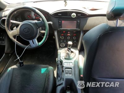 Zdjęcie 8 z 12 samochodu: 2016 TOYOTA SCION FR-S VIN:JF1ZNAA1XG9708516 - miniatura