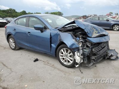 Czwarte zdjęcie samochodu z boku: 2018 MAZDA 3 SPORT VIN:3MZBN1U7XJM161782 - miniatura