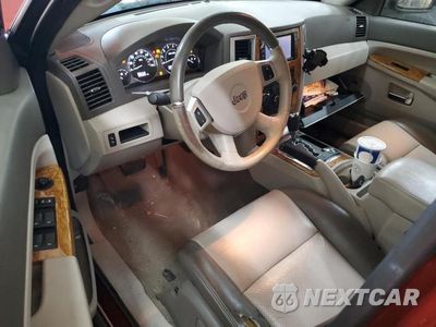 Zdjęcie 8 z 13 samochodu: 2008 JEEP GRAND CHEROKEE LIMITED VIN:1J8HR58268C239129 - miniatura