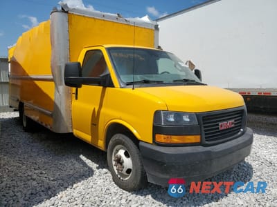 Czwarte zdjęcie samochodu z boku: 2021 GMC SAVANA CUTAWAY G3500 VIN:7GZ37TC7XMN005169 - miniatura