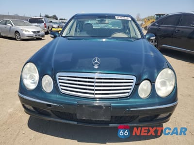 Piąte zdjęcie samochodu w środku: 2003 MERCEDES-BENZ E 320 VIN:WDBUF65J73A179106 - miniatura