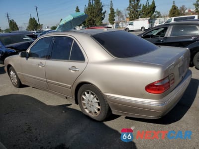 Drugie zdjęcie samochodu z przodu: 2000 MERCEDES-BENZ E 320 VIN:WDBJF65J9YB083451 - miniatura