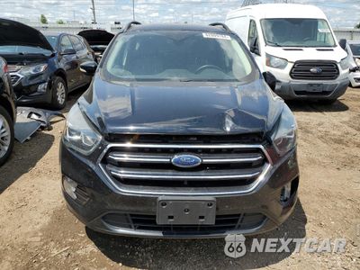 Piąte zdjęcie samochodu w środku: 2017 FORD ESCAPE TITANIUM VIN:1FMCU0JD4HUB14263 - miniatura