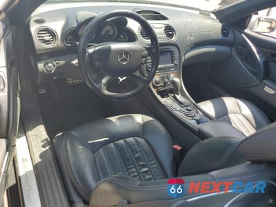 Zdjęcie 8 z 12 samochodu: 2005 MERCEDES-BENZ SL 55 AMG VIN:WDBSK74F85F099082 - miniatura