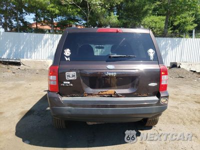 Zdjęcie 6 z 12 samochodu: 2014 JEEP PATRIOT LATITUDE VIN:1C4NJRFBXED684085 - miniatura