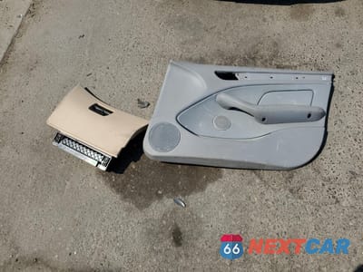 Zdjęcie 12 z 13 samochodu: 2002 BMW 325 I VIN:WBAET37482NG82249 - miniatura