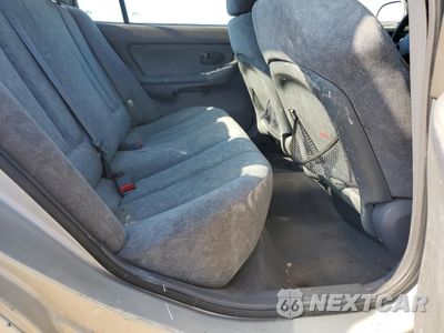 Zdjęcie 11 z 14 samochodu: 2002 HYUNDAI ELANTRA GLS VIN:KMHDN45DX2U280135 - miniatura