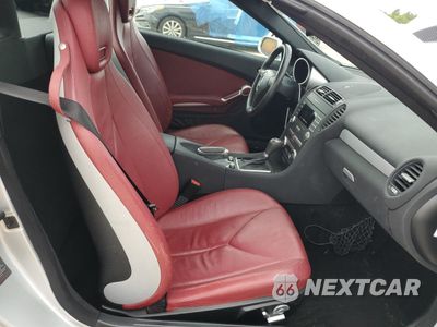 Zdjęcie 10 z 15 samochodu: 2005 MERCEDES-BENZ SLK 350 VIN:WDBWK56F55F061568 - miniatura