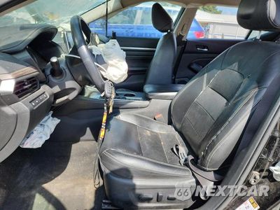 Zdjęcie 7 z 13 samochodu: 2019 NISSAN ALTIMA SL VIN:1N4BL4EV4KC237142 - miniatura