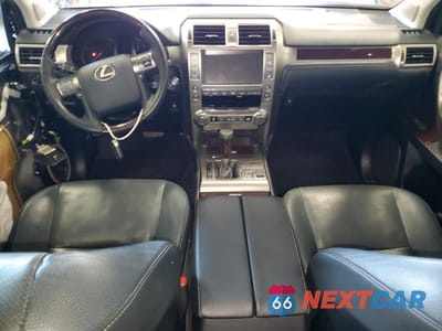 Zdjęcie 8 z 16 samochodu: 2019 LEXUS GX 460 VIN:JTJBM7FX5K5238813 - miniatura