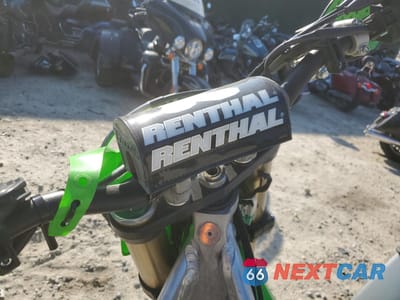 Zdjęcie 7 z 10 samochodu: 2025 KAWASAKI KX252 VIN:JKBKXTFC9SA001190 - miniatura