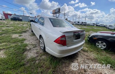 Trzecie zdjęcie samochodu z tyłu: 2011 FORD FUSION SEL VIN:3FAHP0JG6BR187909 - miniatura