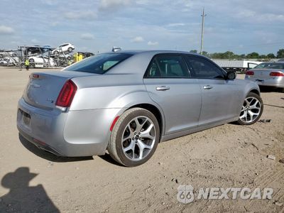 Trzecie zdjęcie samochodu z tyłu: 2015 CHRYSLER 300 S VIN:2C3CCABG0FH848876 - miniatura