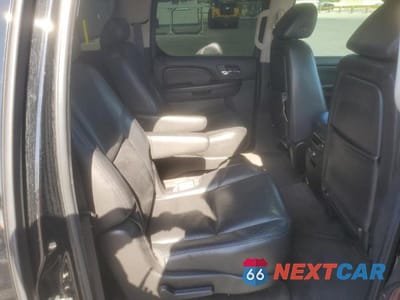 Zdjęcie 11 z 13 samochodu: 2008 CADILLAC ESCALADE ESV VIN:1GYFK66858R227075 - miniatura