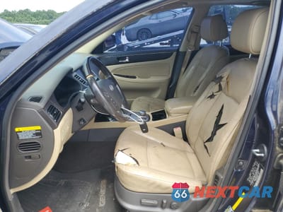Zdjęcie 7 z 12 samochodu: 2010 HYUNDAI GENESIS 4.6L VIN:KMHGC4DF9AU072381 - miniatura