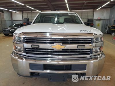 Piąte zdjęcie samochodu w środku: 2017 CHEVROLET SILVERADO K2500 HEAVY DUTY VIN:1GC2KUEG3HZ334241 - miniatura