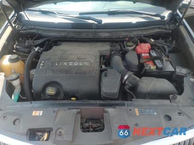 Zdjęcie 12 z 14 samochodu: 2018 LINCOLN MKT VIN:2L1MJ5LK8DBL58375 - miniatura