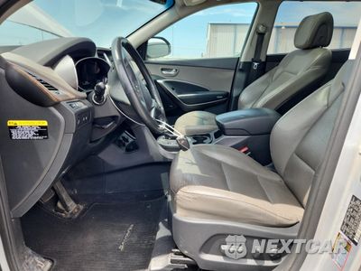 Zdjęcie 7 z 13 samochodu: 2017 HYUNDAI SANTA FE SE ULTIMATE VIN:KM8SR4HF8HU180777 - miniatura