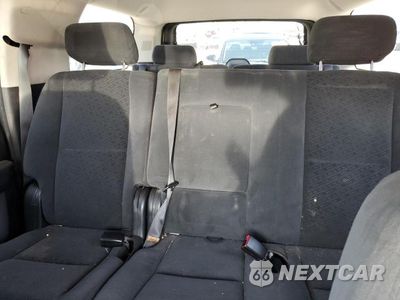Zdjęcie 10 z 13 samochodu: 2007 CHEVROLET SUBURBAN C1500 VIN:3GNFC16JX7G132980 - miniatura