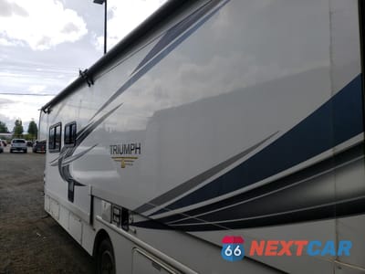 Trzecie zdjęcie samochodu z tyłu: 2019 FORD ECONOLINE E450 SUPER DUTY CUTAWAY VAN VIN:1FDXE4FS9KDC47153 - miniatura
