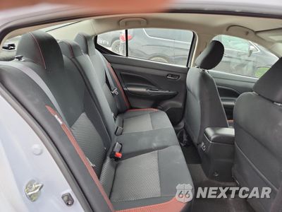 Zdjęcie 10 z 15 samochodu: 2023 NISSAN VERSA SR VIN:3N1CN8FV6PL861263 - miniatura
