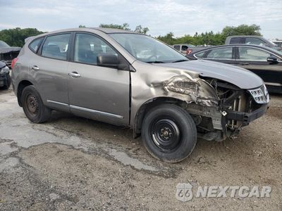Czwarte zdjęcie samochodu z boku: 2013 NISSAN ROGUE S VIN:JN8AS5MT5DW522887 - miniatura