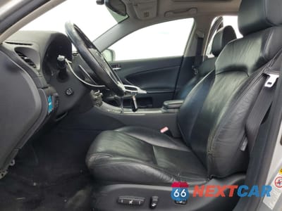 Zdjęcie 7 z 13 samochodu: 2006 LEXUS IS 250 VIN:JTHBK262065002915 - miniatura