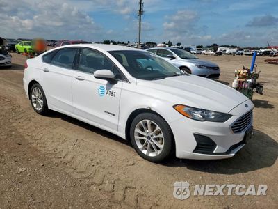 Czwarte zdjęcie samochodu z boku: 2019 FORD FUSION SE VIN:3FA6P0LU8KR263981 - miniatura
