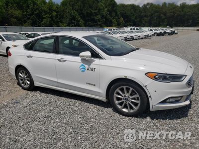 Czwarte zdjęcie samochodu z boku: 2017 FORD FUSION SE HYBRID VIN:3FA6P0LU0HR410030 - miniatura