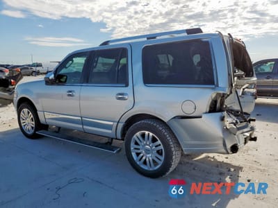 Drugie zdjęcie samochodu z przodu: 2013 LINCOLN NAVIGATOR VIN:5LMJJ2H57DEL04375 - miniatura