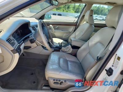 Zdjęcie 7 z 14 samochodu: 2005 VOLVO S80 2.5T VIN:YV1TS592351409694 - miniatura